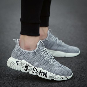 Tenis masculinos color blanco impermeables zapatos deportivos informales a la moda Zapatillas de deporte transpirables para hombre Tenis masculinos color blanco impermeables zapatos deportivos informales a la moda Zapatillas de deporte transpirables para hombre