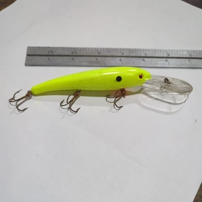 Holograma salpicaduras amarillo serie Tidewater S-20+ para hombre hecho en América Foto 1 de 3