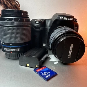 Samsung GX10 Digital Camera with d-xenon 18-55mm and 50-200mm low shutter count - Picture 1 of 12