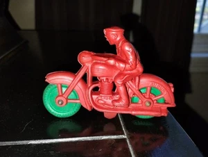 Vintage Auburn Rubber 4" Police Motorcycle Red & Green Wheels - Picture 1 of 14