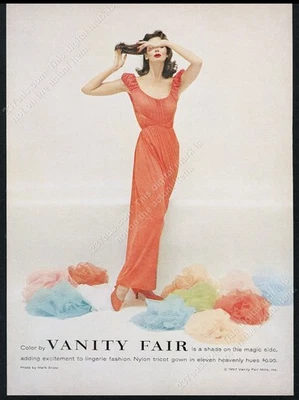 1957 Vanity Fair Lencería Mujer en Vestido Naranja Mark Shaw Foto De Colección Anuncio Impreso Foto 1 de 4