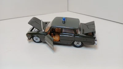 Politiys M art-531 Alfa Romeo Giulia carabinieri 1/43 - Immagine 1 di 4