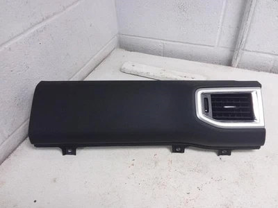 Nissan Titan XD 2017 pasajero lado derecho tablero bisel con ventilaciones de aire OEM #68134EZ00A Foto 1 de 4