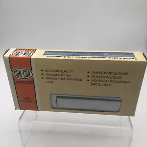 Con-Cor 0004-008400 HO Undecorated 40' Piggyback Smooth Side Container NOS - Picture 1 of 9