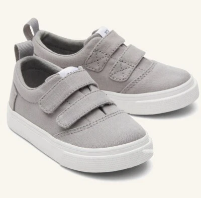 NUEVO TOMS Fenix Doble Correa Gris Llovizna - 8 Tenis para Niños Pequeños -NUEVO EN CAJA Foto 1 de 4