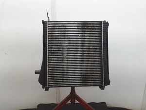 LANDROVER DISCOVERY Intercooler 2009-2016 3.0L SDV6 - Picture 1 of 6