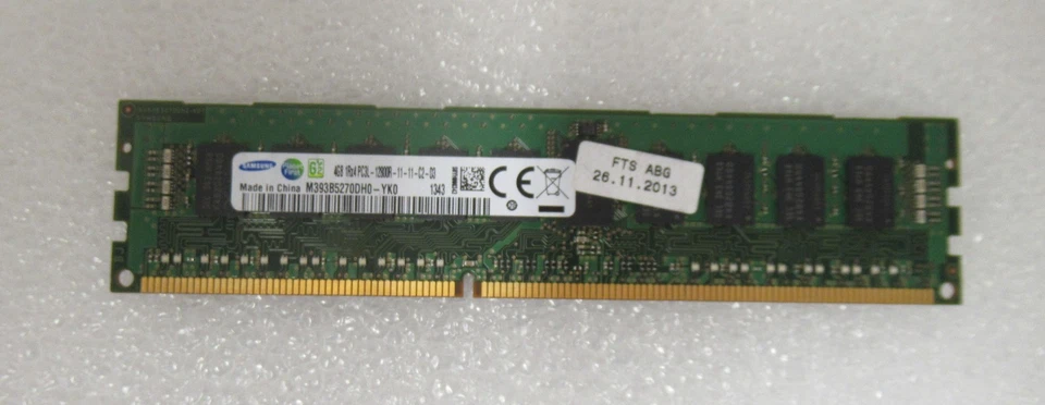 Fujitsu S26361-F3781-L514 4GB PC3-12800 DDR3-1600MHz ECC CL11 240P DIMM Memory - Image 1 of 4