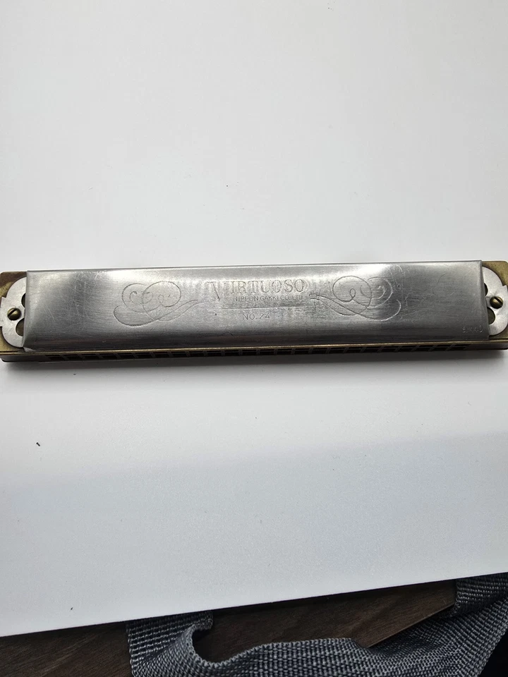 "Armónica vintage Yamaha Virtuoso número 24 Nippon Gakki 7""" Foto 1 de 4