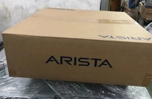 Arista 7280SR-48C6-R 48x10GbE (SFP+) & 6x100GbE QSFP - Picture 1 of 2
