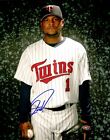 Signed 8X10 Luis Castillo Minnesota Twins Autographed Photo   Coa