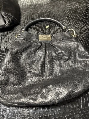 MARC BY MARC JACOBS Q HILLIER CLASSIC CROSSBODY SHOULDER HOBO BAG BLACK PEBBLE - Image 1 of 4