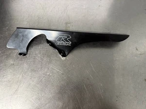 2001 2002 2003 2004 GSXR 1000 CHAIN GUARD BLACK - Picture 1 of 6