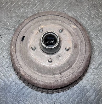 "Tambor de freno delantero Cadillac 1960-1979 12"" de diámetro" Foto 1 de 4