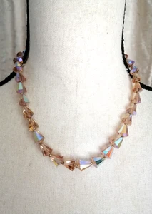 Vintage Champagne AURORA BOREALIS Facet Cone Beaded NECKLACE - Picture 1 of 3