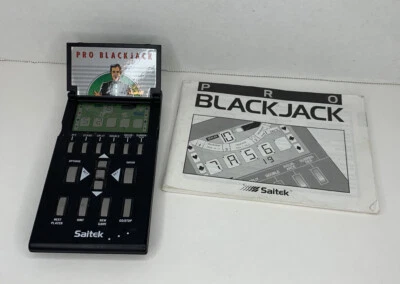 Juego portátil Saitek Pro Blackjack LCD vintage 1991 con manual Foto 1 de 3
