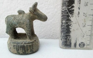 SUPERB! 18th.c Bronze Opium Weight Brahman Bull Cow 100g - Picture 1 of 3
