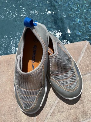Sandalias de agua Speedo para bebés pequeños niñas niños talla 5/6 Foto 1 de 2