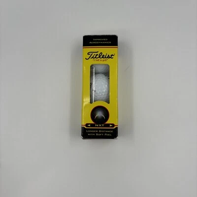 Titleist NXT 距离柔软触感低旋转高尔夫球 1 - 3 包 3 球 — 第 1/4 张图片