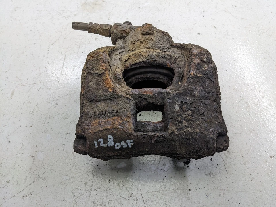 LAND ROVER FREELANDER 2 2.2 TD4 2008 RIGHT FRONT BRAKE CALIPER - Image 1 of 4