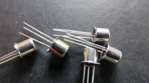 TRANSISTOR BC109C GENUINO ZETEX/FERRANTI NPN 8945 CÓDIGO DE FECHA 5 PIEZAS ENVÍO EE. UU. - Imagen 1 de 12