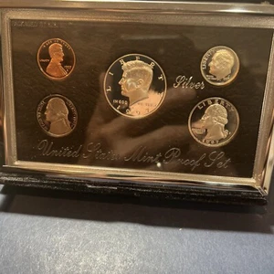 1997 United States Mint Premier Silver Proof Set w/ Box & COA - Picture 1 of 2