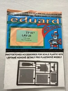 Calcomanía fotograbada Eduard 1/35 TP 017 LAV-25 para KIT ITALERI - Imagen 1 de 1