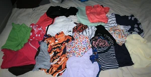 35 X SIZE 14 -20 LADIES SPRING SUMMER CLOTHING JOB LOT DOROTHY PERKINS BODEN ETC - Imagen 1 de 4