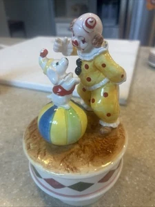 ✅  Ebeling & Reuss~Poodle Circus Clowns~Music Box~"Send in the Clowns"~Wooden - Picture 1 of 4