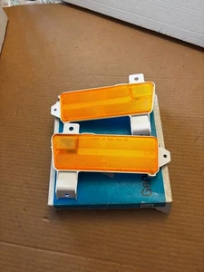 1970 Chevelle & el Camino NOS Front Marker Lens GM 917093- 917094 - Picture 1 of 6