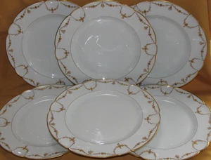 6 assiettes plates Haviland Limoges Queen's Garland décor relief or D: 28 cm - Imagen 1 de 8