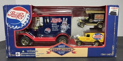 Golden Wheel Die-Cast Special Edition Pepsi-Cola Collection 3pc Coin Bank NIB - Image 1 of 4