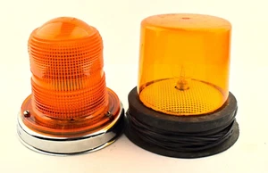 2x Warning Lights - 1 Strobe - 1 Non-Strobe - 12V - Automotive Truck Light - Picture 1 of 5