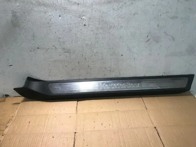 MERCEDES BENZ W207 E350 E550 2 PUERTAS 10-16 PUERTA DEL CONDUCTOR IZQUIERDA UMBRAL ESCALÓN MOLDURA  Foto 1 de 4