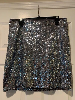 Falda de lentejuelas plateadas del mercado negro de la Casa Blanca hasta la rodilla talla 10 Foto 1 de 4