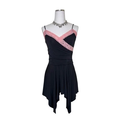 Mini Vestido Y2K Tentado Negro + Rosa Encaje Slinky Cuello en V Hada Talla Pequeña Foto 1 de 4