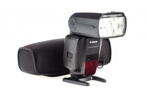 Canon Speedlite 600EX-RT / 32459,5 - Bild 1 von 6
