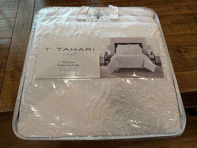 Juego de 3 fundas y edredón completo blanco Tahari Home de colección ropa de cama de diseño Foto 1 de 4