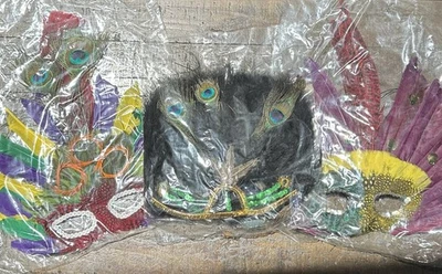 Lote de 3 Máscaras Plumas Carnaval - Mardi Gras, Pavo Real, Disfraz de Baile de Mascarada Foto 1 de 4