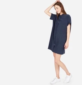 Everlane camicia quadrata in seta abito abbottonato taglia 4 blu navy manica corta colletto - Foto 1 di 3