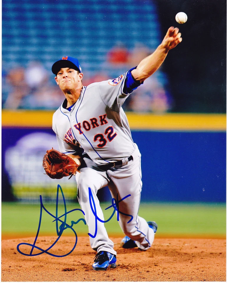 STEVEN MATZ    NEW YORK METS    ACTION SIGNED 8x10 - Image 1 of 1