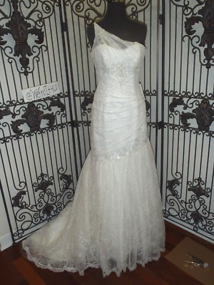VESTIDO DE NOVIA P29 MAGGIE SOTTERO J1237 TALLA 8 MARFIL ENCAJE UN HOMBRO $1499 Foto 1 de 4