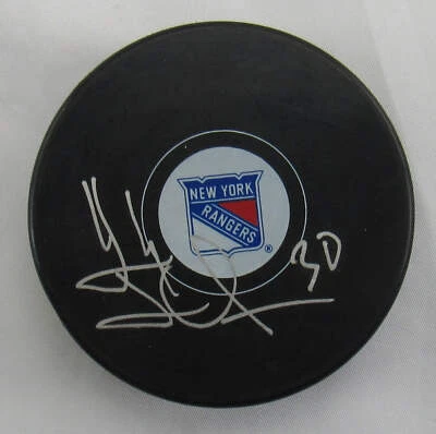Henrik Lundqvist Signed Auto Autograph Rangers Logo Hockey Puck Fanatics Hologra - Image 1 of 2