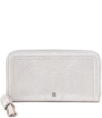 Cartera Hobo Intl - Nila Grande con Cremallera Alrededor en Plata - NV-22657SILV - NUEVA CON ETIQUETAS - $158 Foto 1 de 4