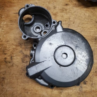 Suzuki DRZ400S 2005 motor izquierdo magnético volante cubierta estuche DRZ400 Foto 1 de 4