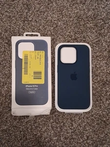 Apple Silicone Case with MagSafe for iPhone 14 Pro - Storm Blue - Photo 1 sur 8