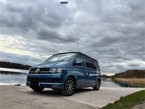 Volkswagen T28 Campervan - Picture 1 of 9