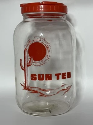 Tarro de té de vidrio vintage de un galón sin caño naranja escena del desierto té helado verano Foto 1 de 4