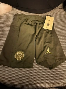 Green Khaki PSG Kids Nike Jordan Shorts Small 128-137cm - New With Tags - Picture 1 of 6