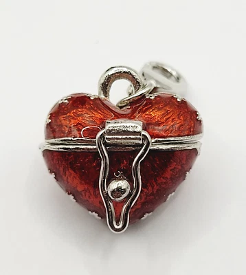 Dije Corazón Esmalte Rojo con Tono Plata Bisagras Apertura Medallón Colgante Dije Foto 1 de 4