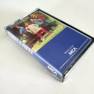 The Mamas & The Papas - Cassette - 16 Greatest Hits - New - Sealed - Picture 1 of 3